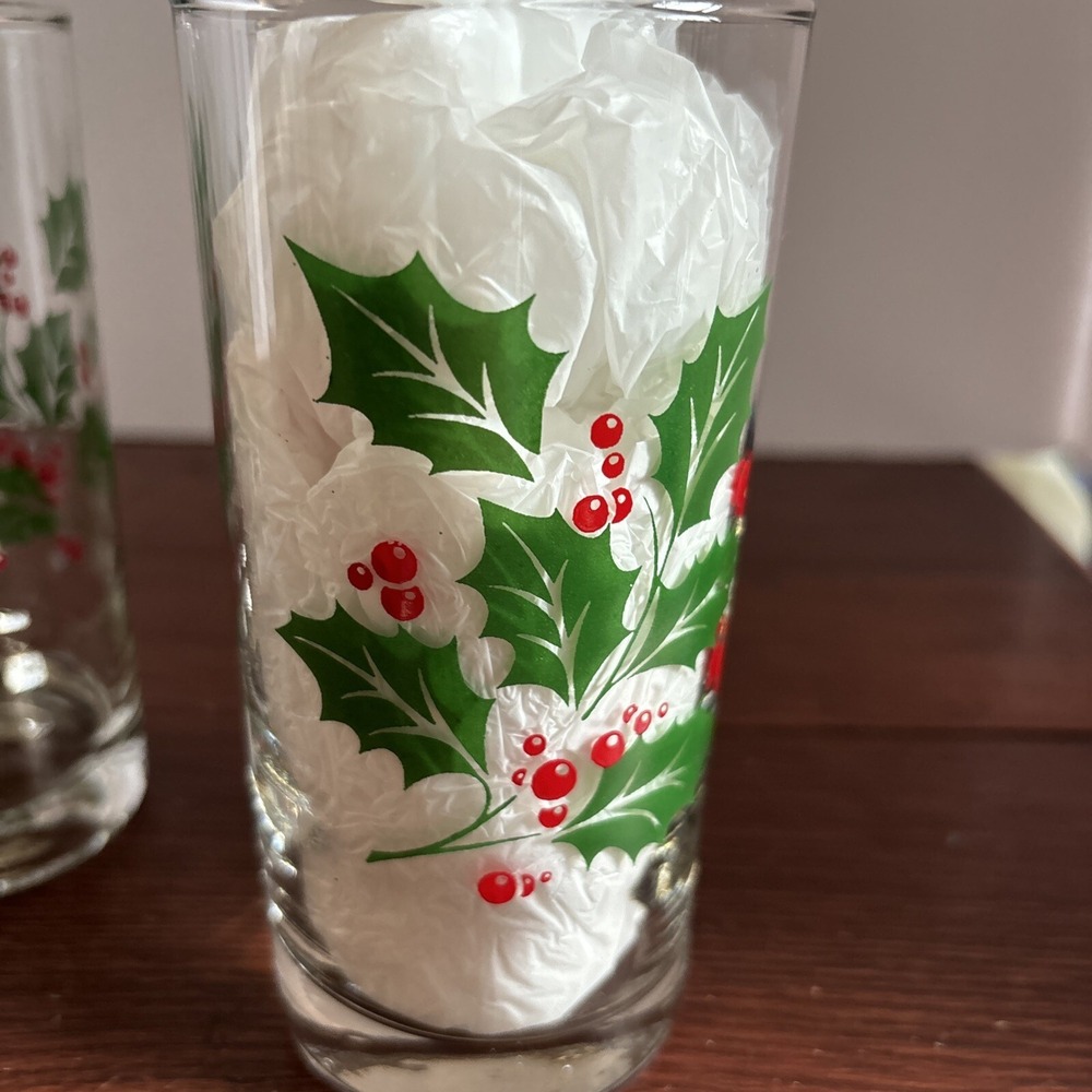 VTG‎ Bartlett Collins Christmas Holly Berry 12oz Glass Tumblers 5 1/2"H Set Of 6 - Picture 6 of 8